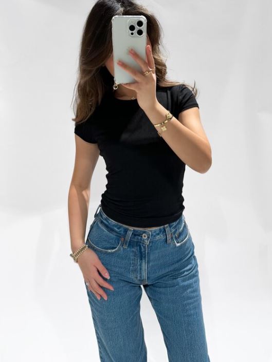 Arya Tee