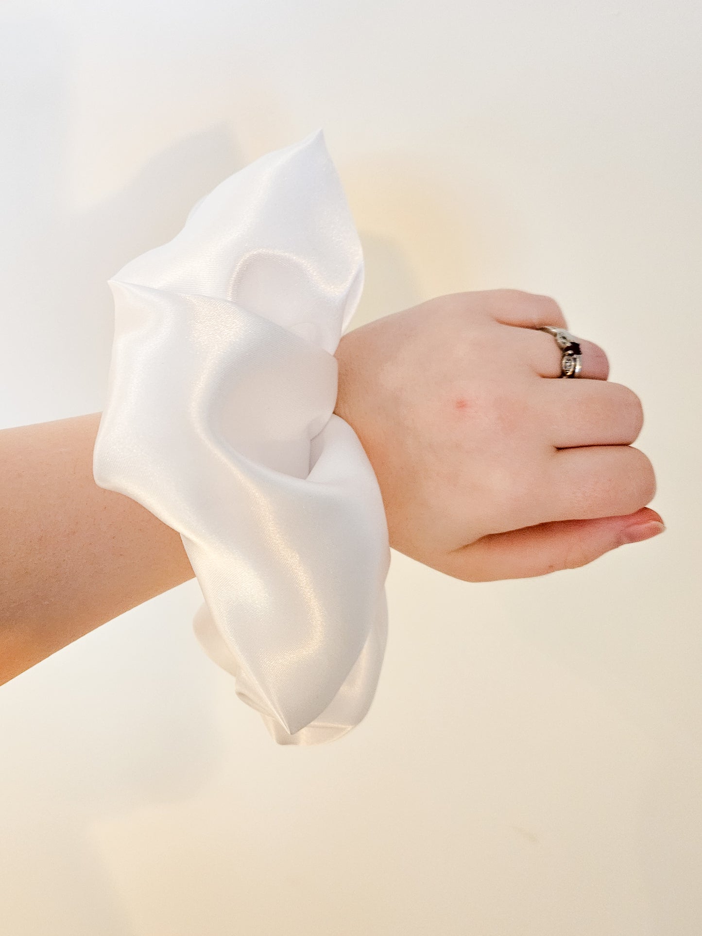 XL Scrunchies