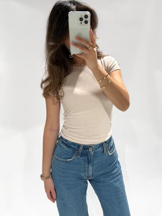 Arya Tee